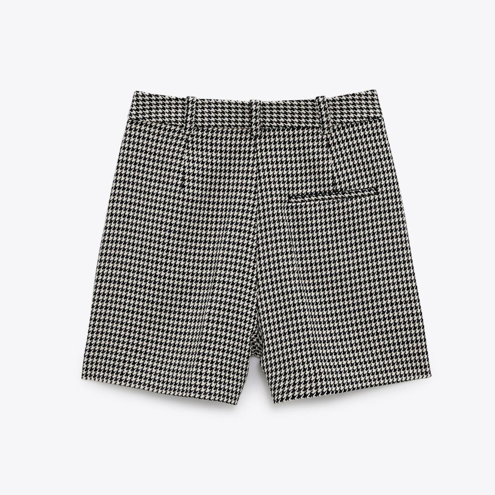 SOLD! ZARA High-Waisted Shorts - Picture 12 of 12